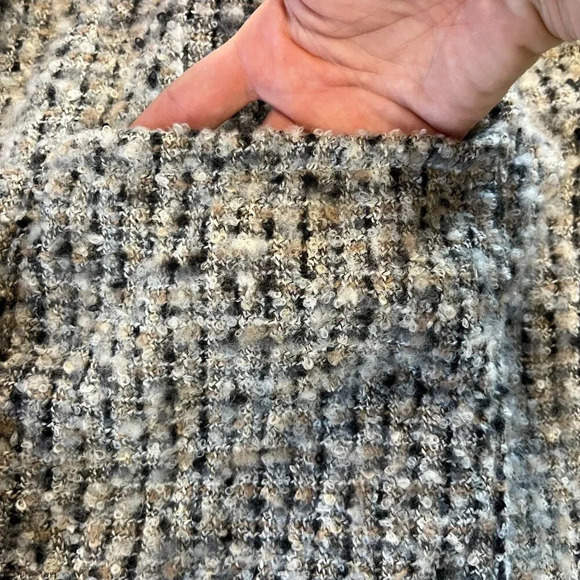 Steve Madden Gray Knit Hooded Open Front Poncho w Pockets | Size OS - Picture 2 of 6